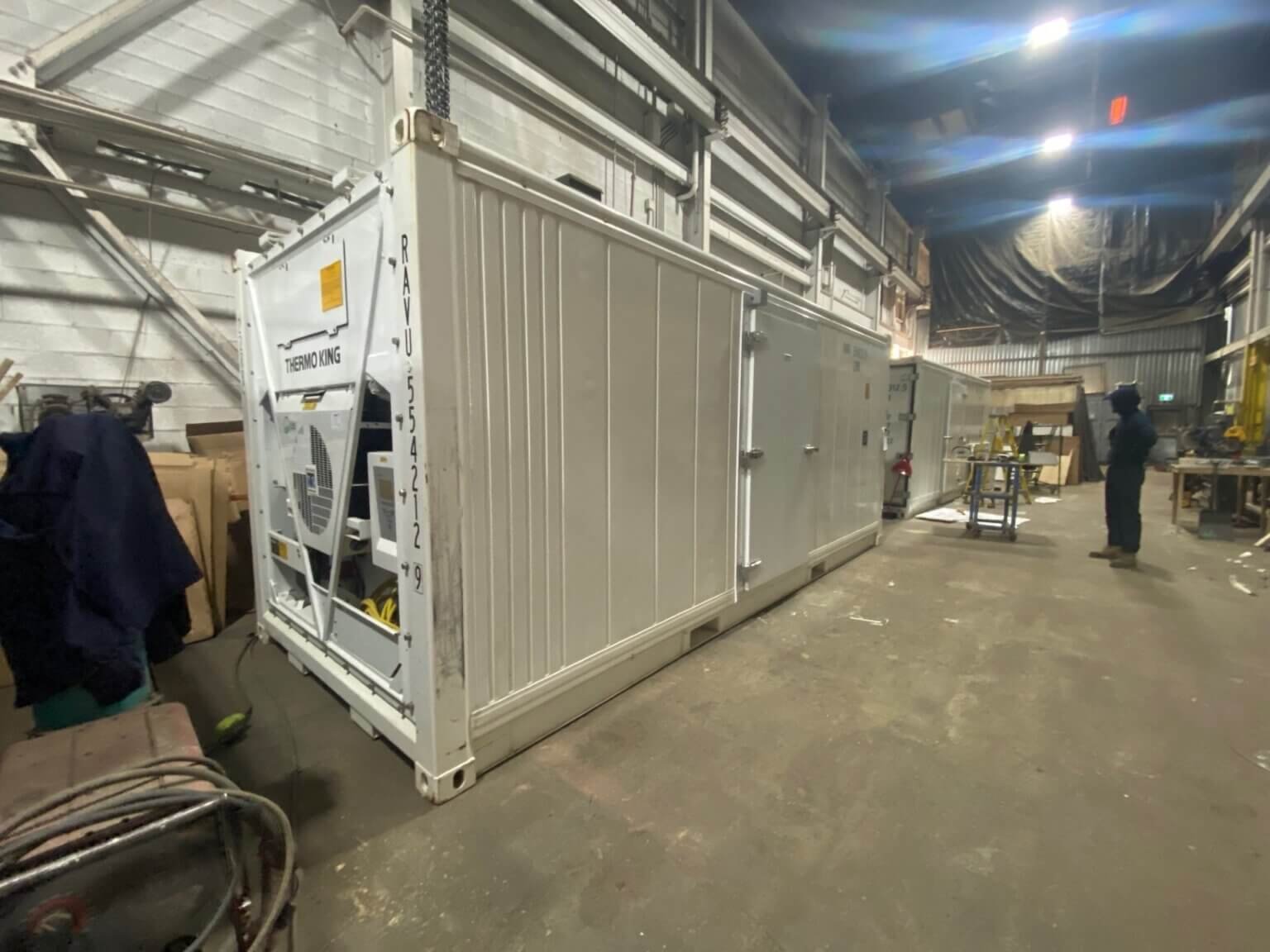 Contenitore Refrigerato 20 Piedi STD – Precisione e Sicurezza